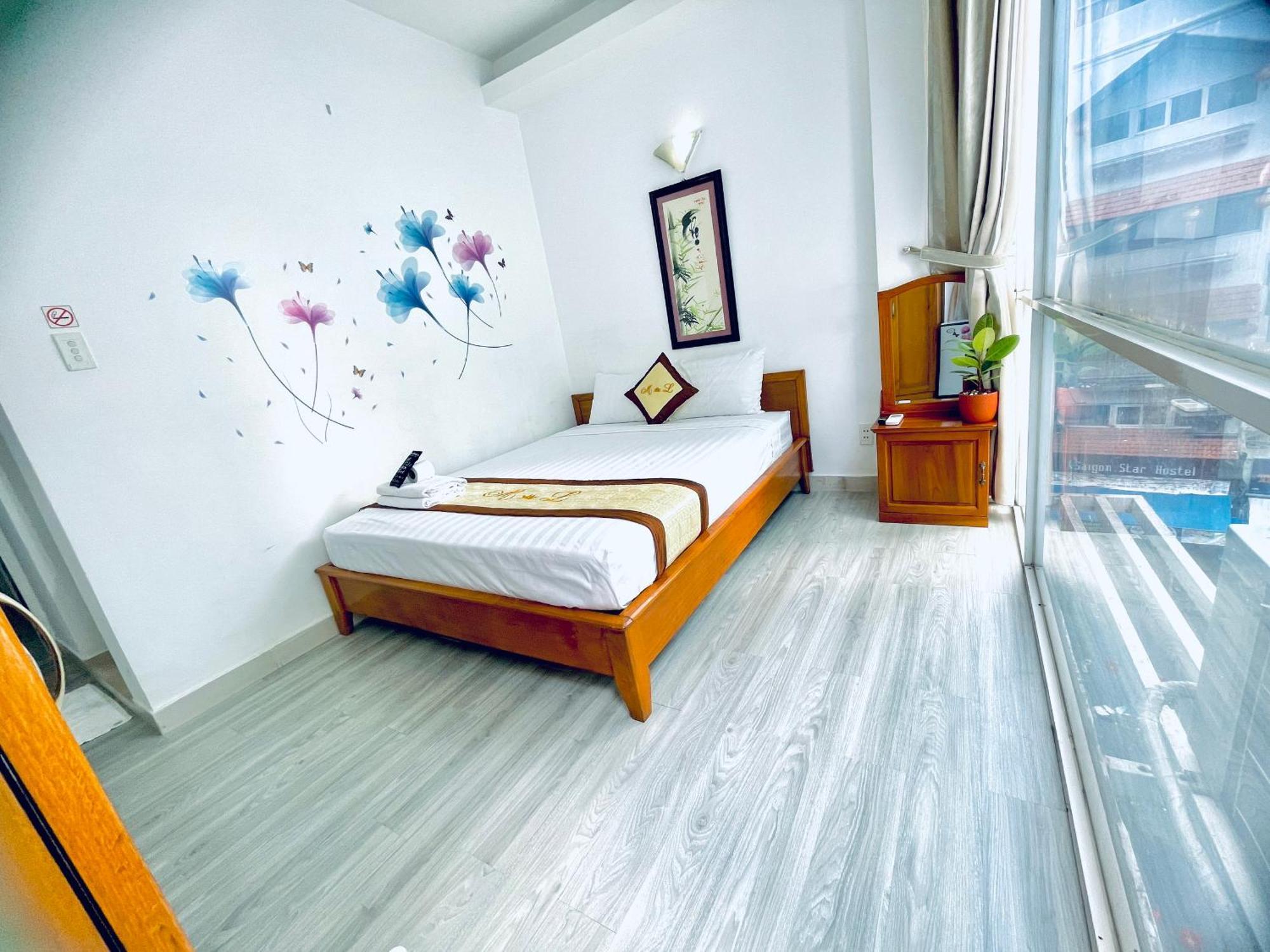 Marieline 1 Hotel Pham Ngu Lao Ho Şi Min Exterior foto